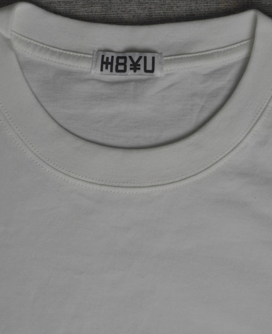 White tee