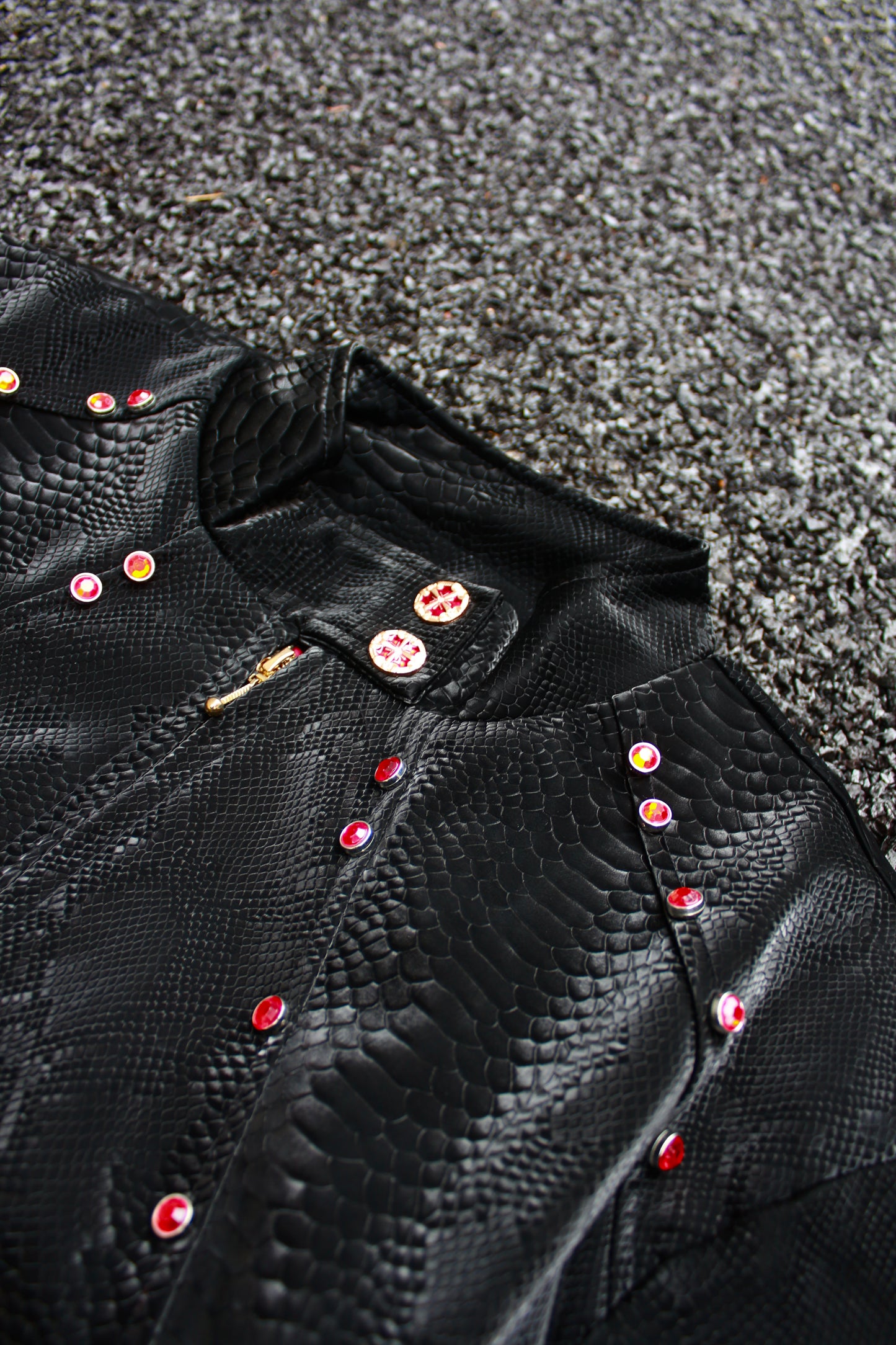 Python jacket black