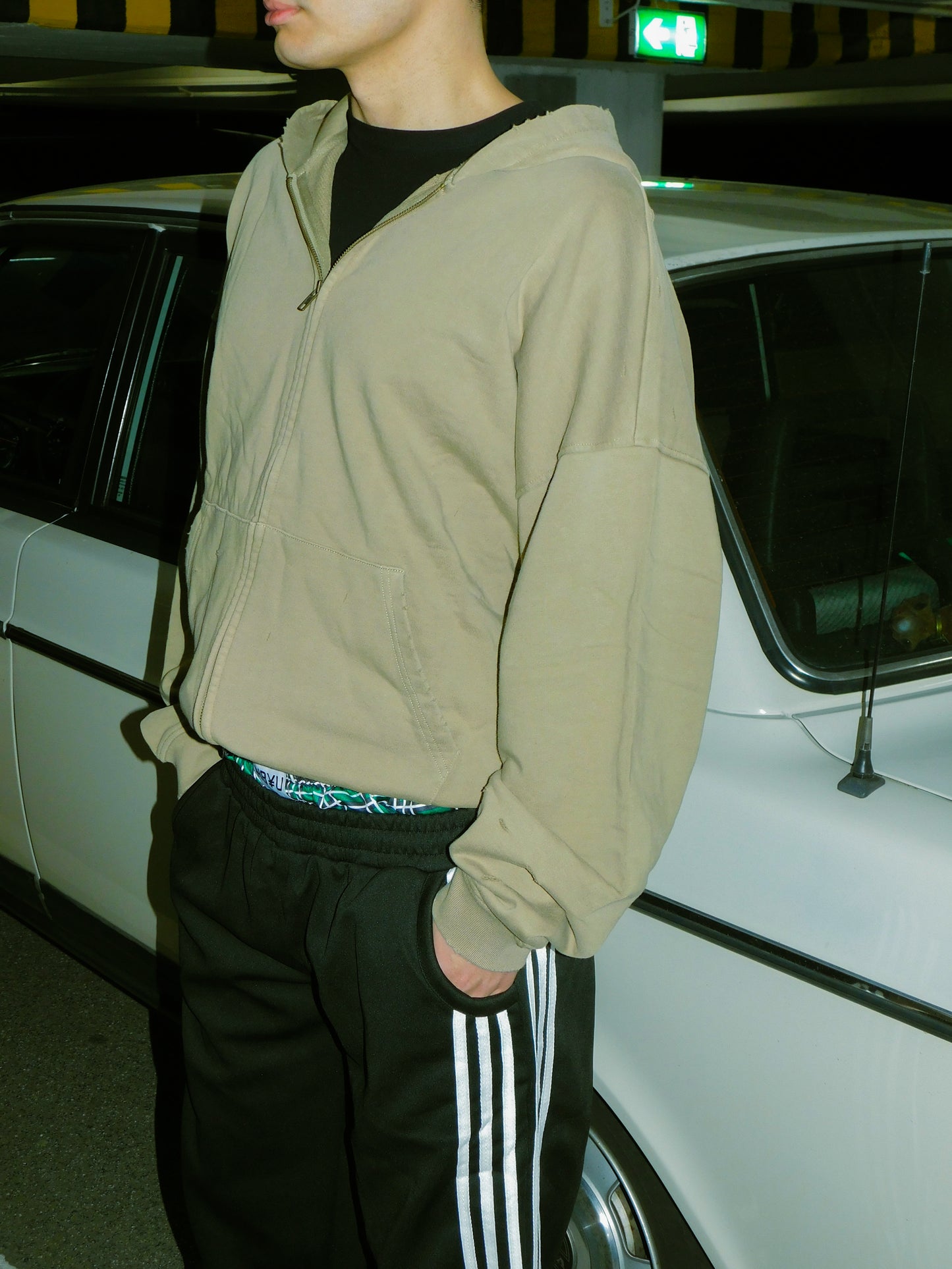 Washed zip hoodie