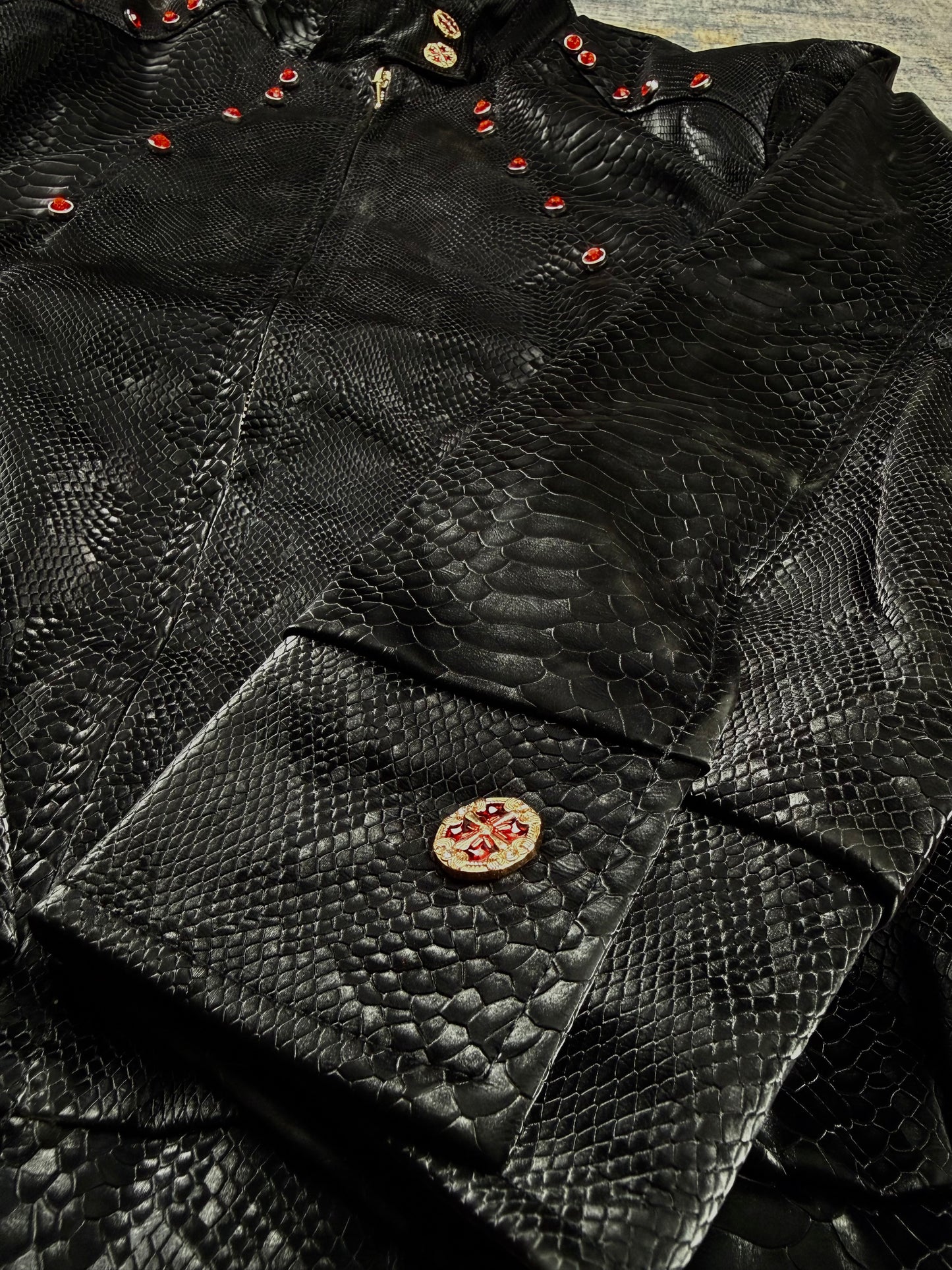 Python jacket black